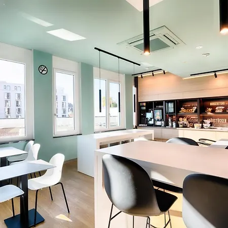Szálloda Nuernberg-west 3*