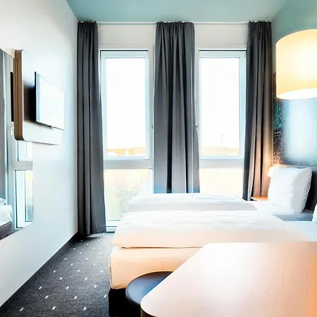 Szálloda Nuernberg-west 3*