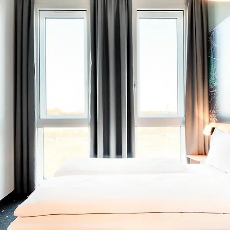 Nuernberg-west 3* Norimberga