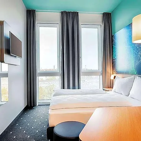 Nuernberg-west 3* 뉘른베르크