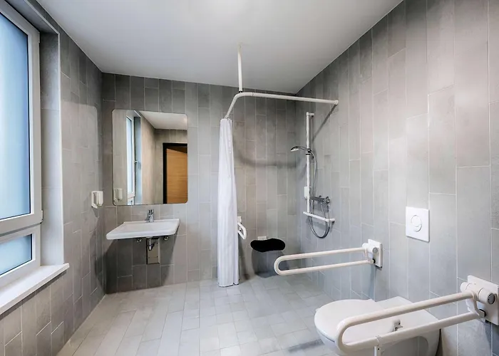 Hotel Nuernberg-west 3*